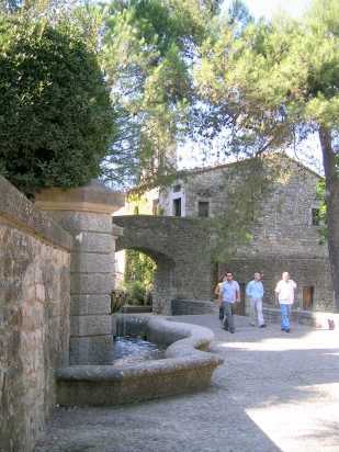 Garden below Catedral 1